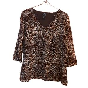 INC woman leopard print shirt SZ 1X , brown, beige and black.